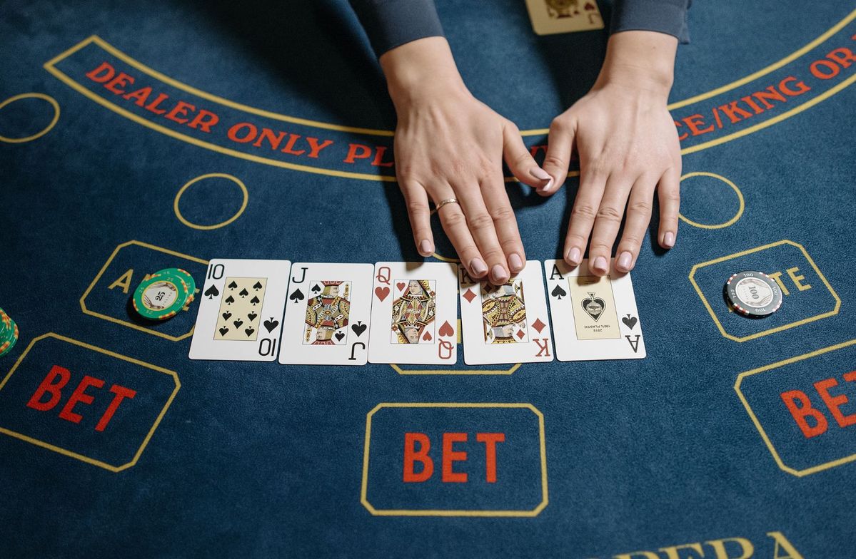 pk365 download Live Casino